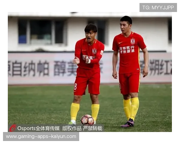 长春亚泰左路推进强度暴涨形成清晰裂口