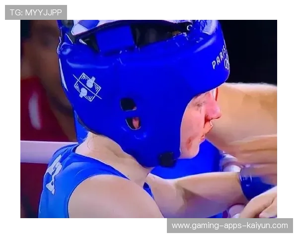 拳击重拳直接击倒对方，赛后被称“本月最佳”的传奇时刻