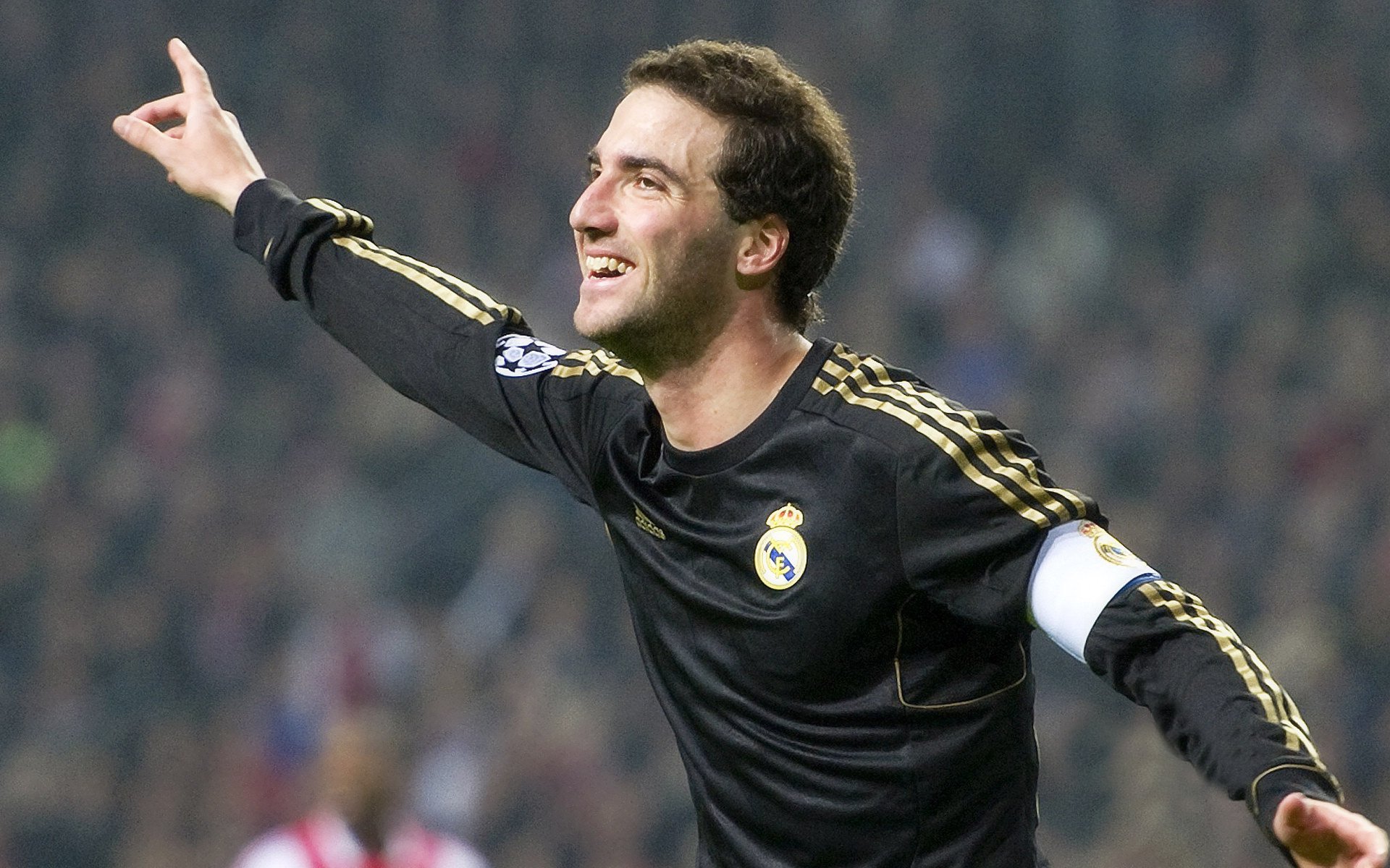 中国U21男足四国赛两连胜 中场新星连续两场送出关键助攻，2021全国u21男足联赛